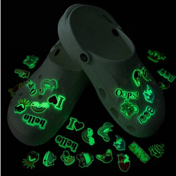 20 pcs Glow In The Dark Shoe Jibbitz Charms Set - Picture 2 of 5